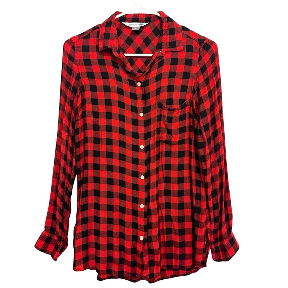 2/$15 Old Navy - Red & Black Plaid Long Sleeve Button-Down Shirt – Size SP